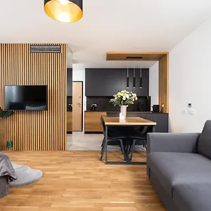 Inpoint G15 Near Old Town & Kazimierz District & Parking Option Krakov