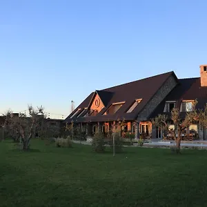 Lahuta E Vjeter Agroturizem Lac
